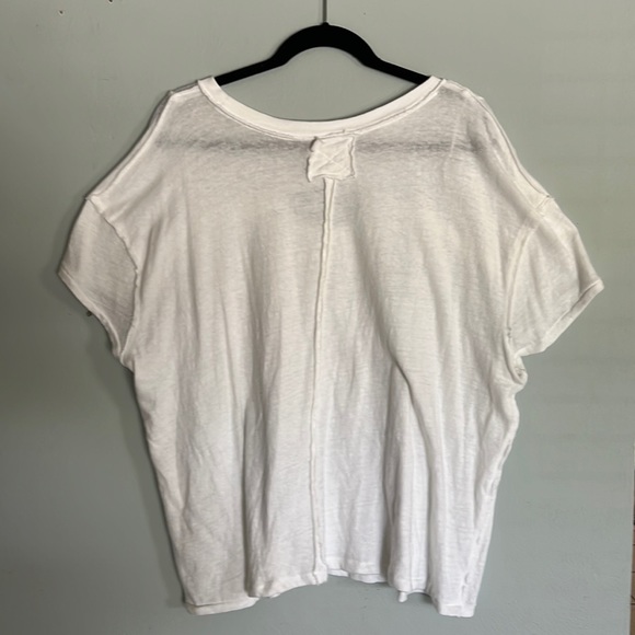 Free people white key hole t-shirt - Picture 3 of 4